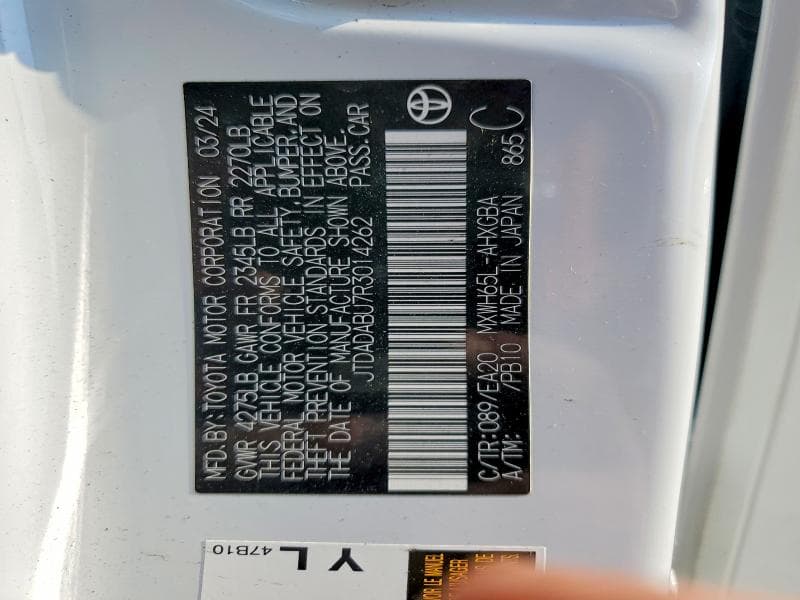 2024 TOYOTA PRIUS XLE 14