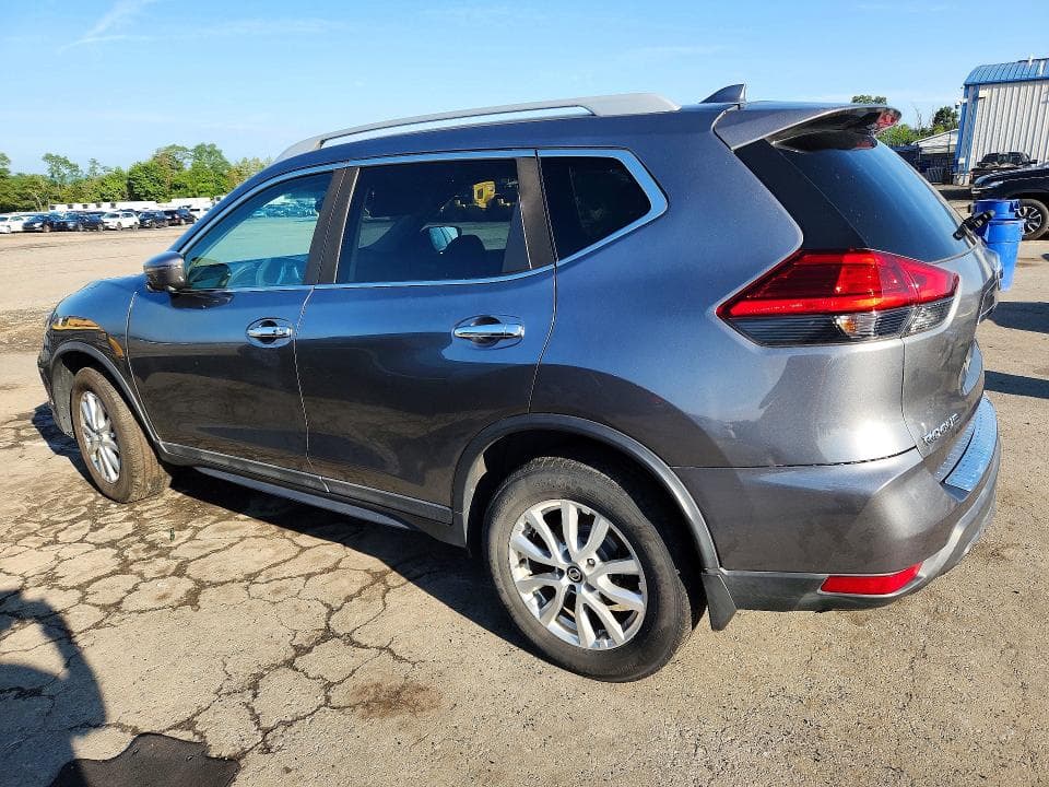 2017 NISSAN ROGUE SV 2