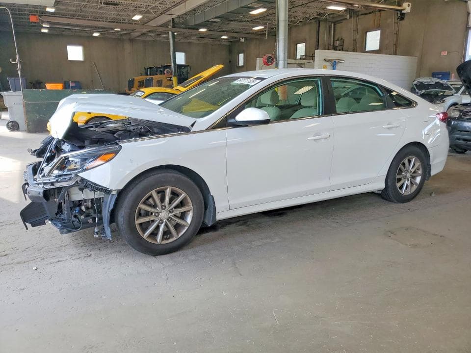 2019 HYUNDAI SONATA SE - 1
