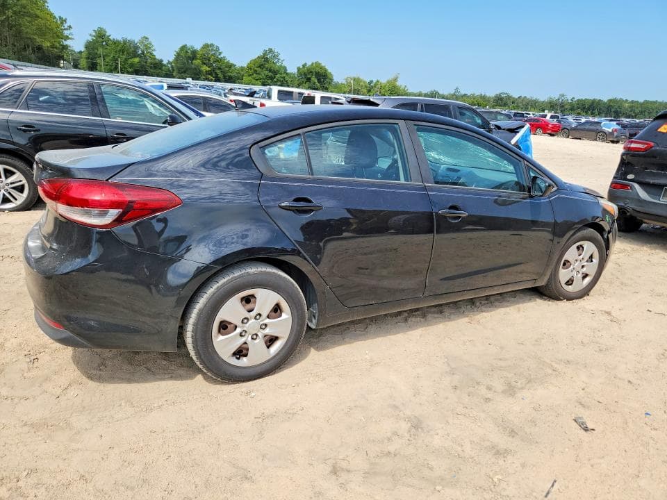 2017 KIA FORTE LX 3