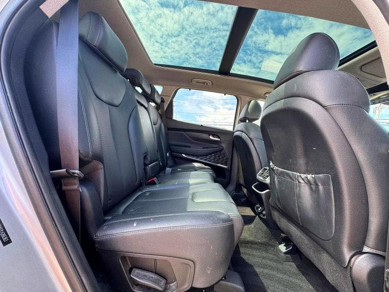 2020 HYUNDAI SANTA FE LIMITED 6