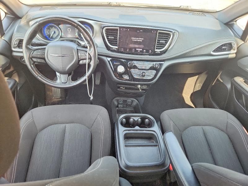 2021 CHRYSLER PACIFICA TOURING 8