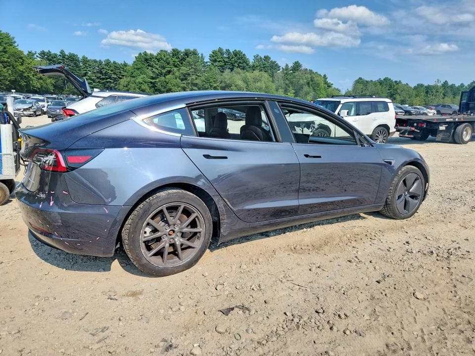 2018 TESLA MODEL 3 3