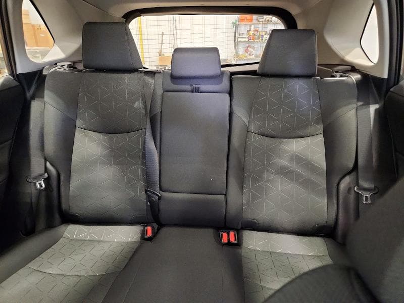 2023 TOYOTA RAV4 XLE 10