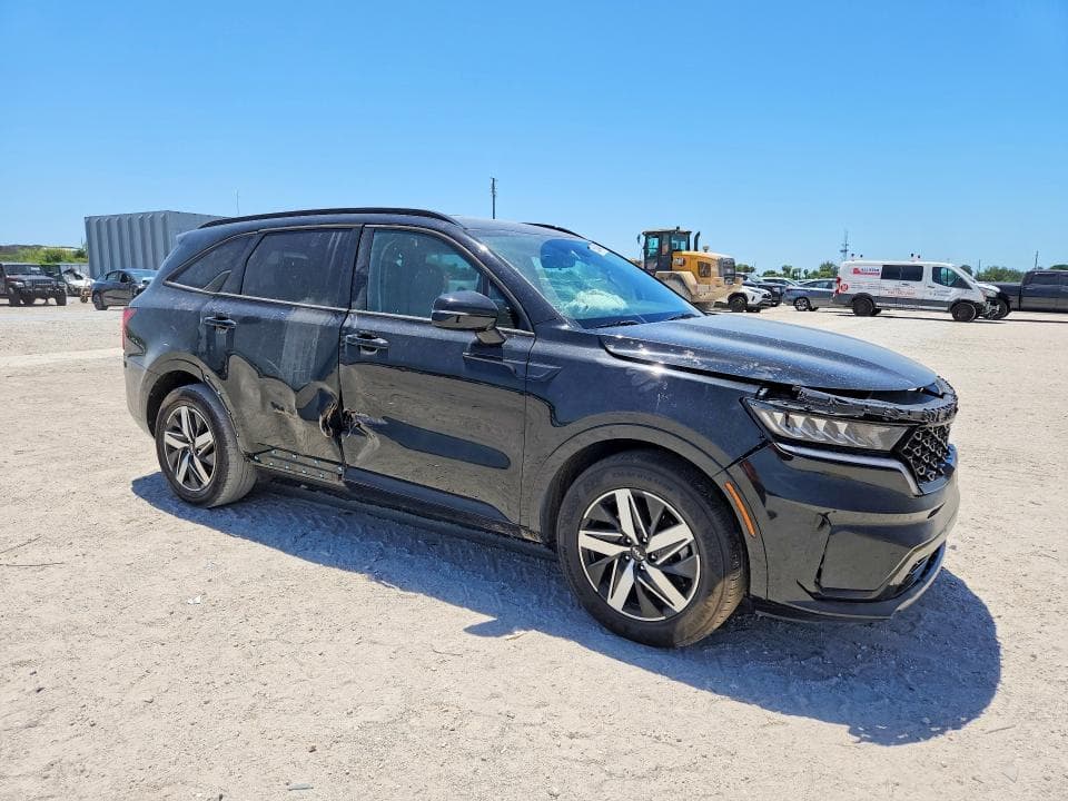 2023 KIA SORENTO S 4