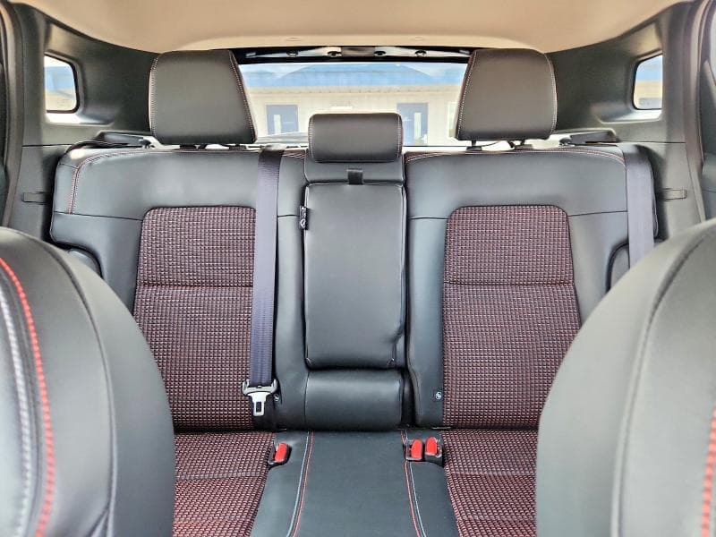 2025 NISSAN KICKS SR 10
