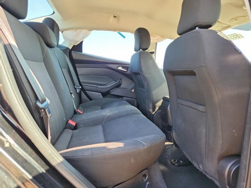 2017 FORD FOCUS SE 20