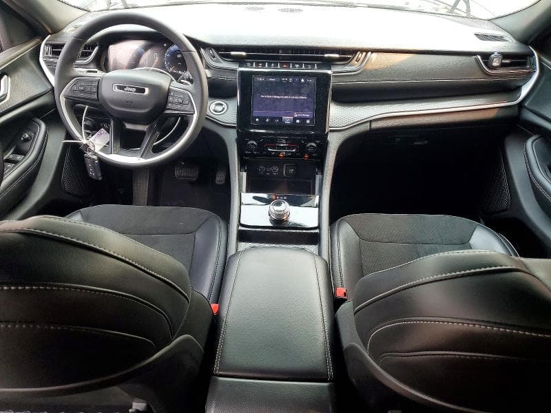 2025 JEEP GRAND CHEROKEE L LAREDO 8
