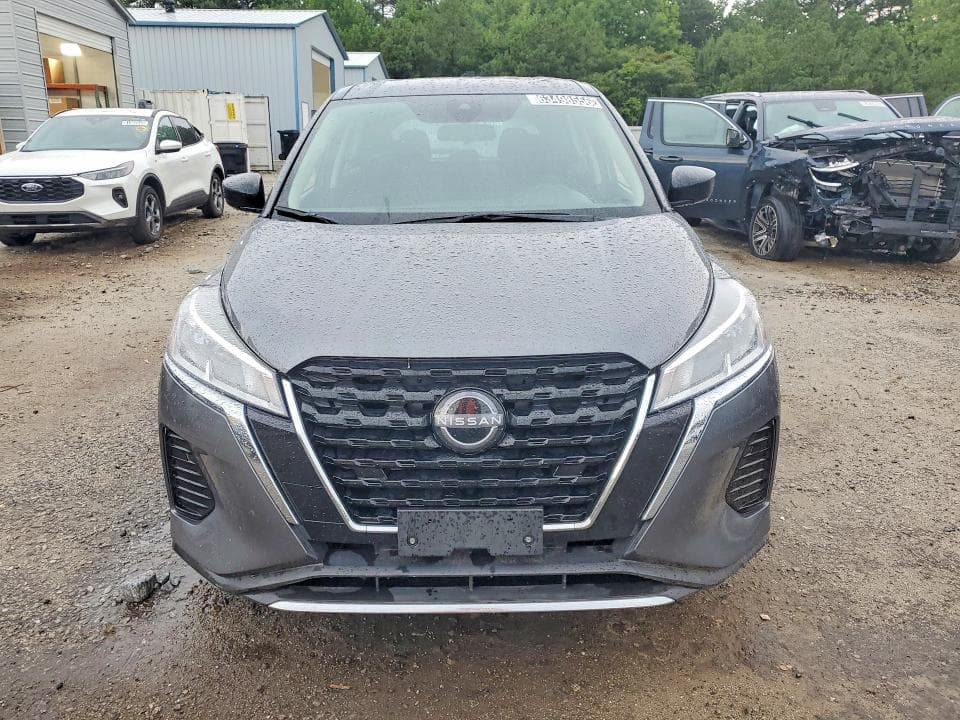 2024 NISSAN KICKS S 5