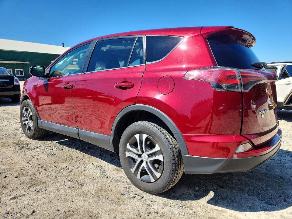 2018 TOYOTA RAV4 LE 2