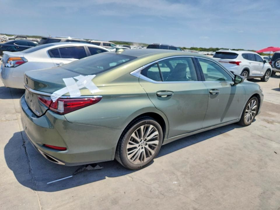 2019 LEXUS ES 350 3