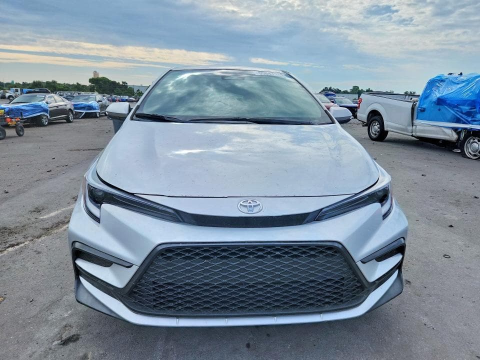 2025 TOYOTA COROLLA SE 5