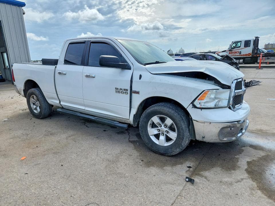 2017 RAM 1500 SLT 4