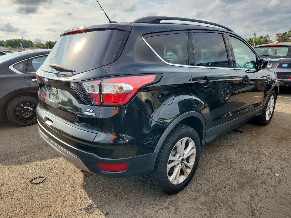 2018 FORD ESCAPE SE 3