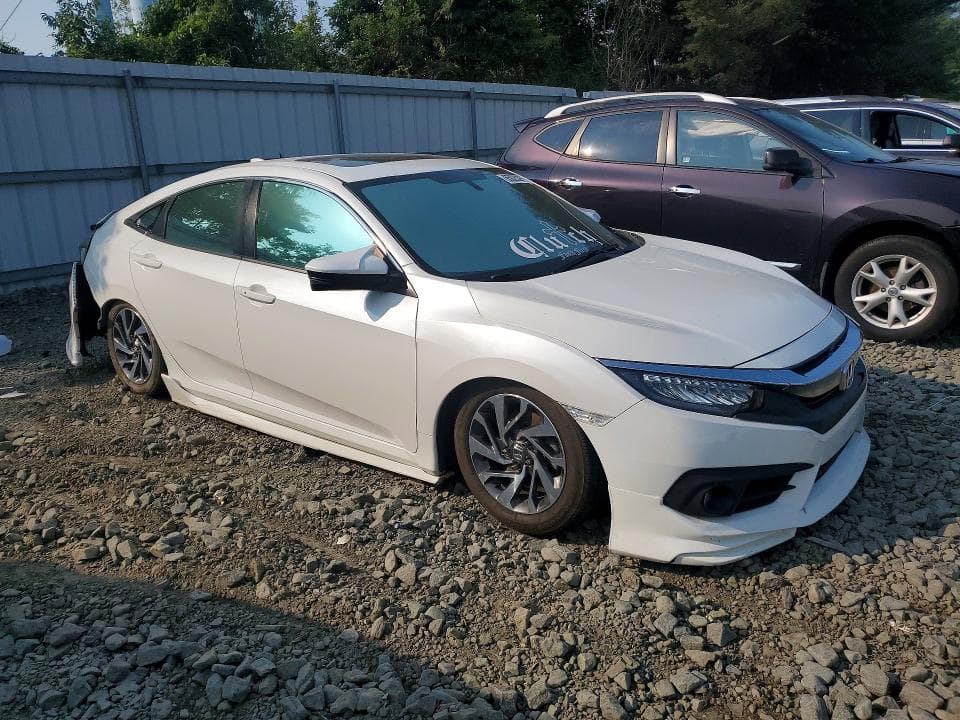 2018 HONDA CIVIC EX 4