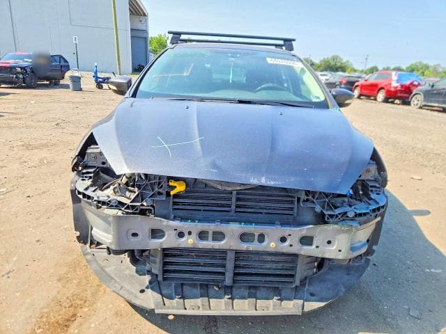 2017 FORD FOCUS SE 5