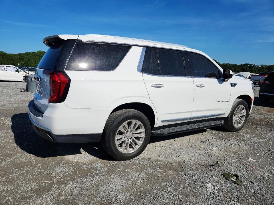 2021 GMC YUKON SLT 3
