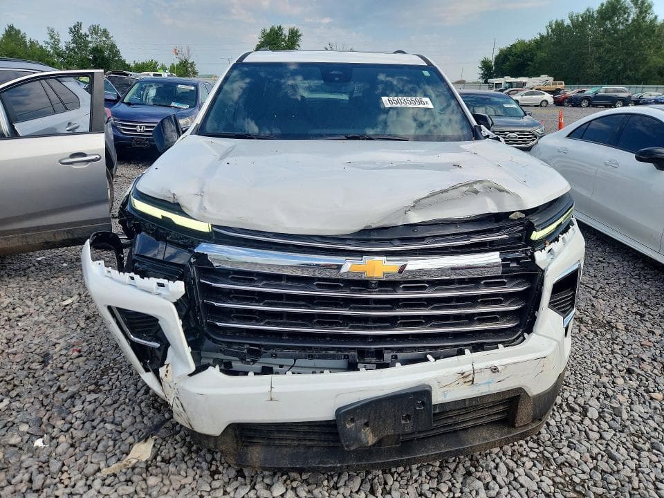 2026 CHEVROLET TRAVERSE LT 5