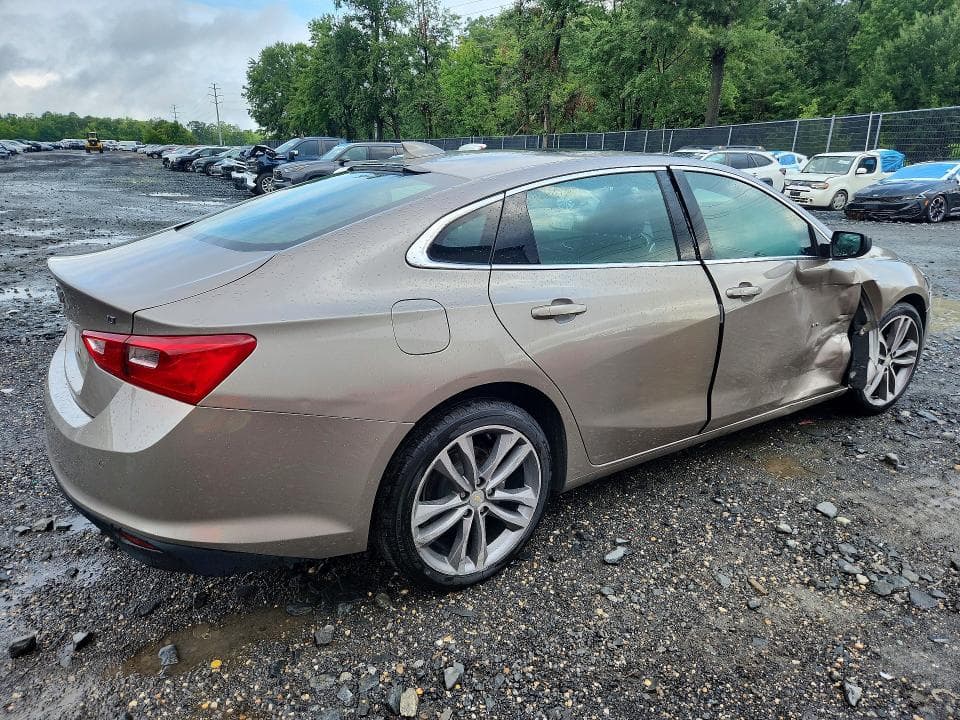 2023 CHEVROLET MALIBU LT 3