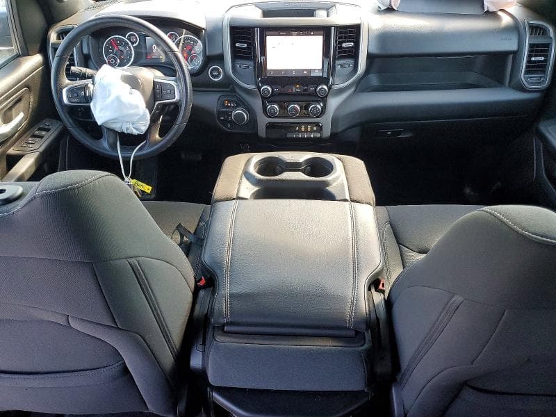 2025 RAM 1500 TRADESMAN 8