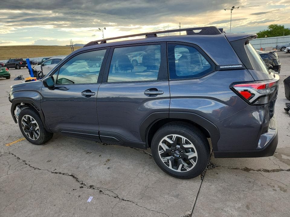 2025 SUBARU FORESTER 2