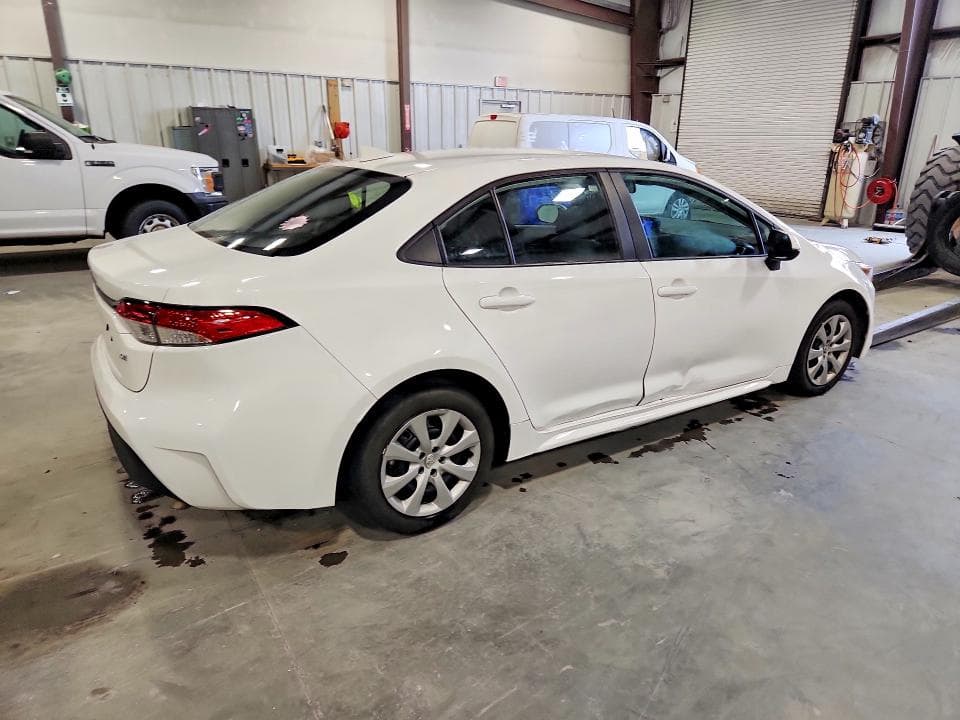 2025 TOYOTA COROLLA LE 3