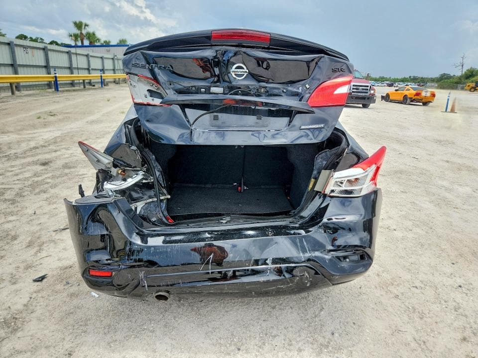 2018 NISSAN SENTRA SR 6