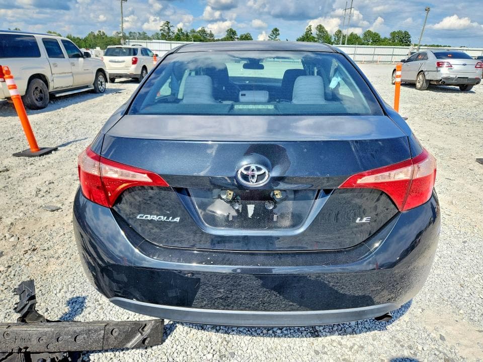 2017 TOYOTA COROLLA LE 6