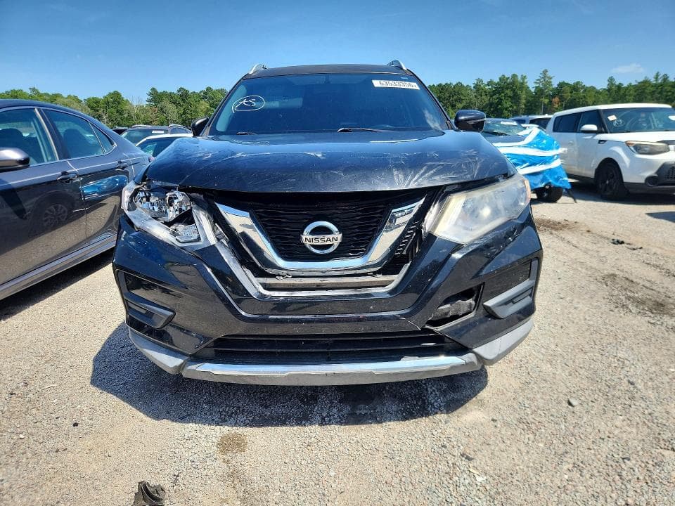 2017 NISSAN ROGUE SV 5
