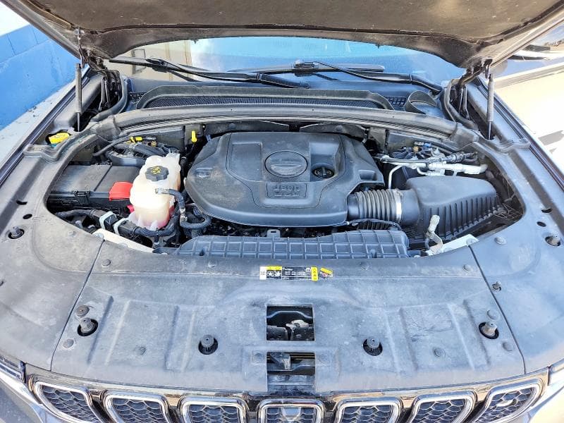 2022 JEEP GRAND CHEROKEE L OVERLAND 11