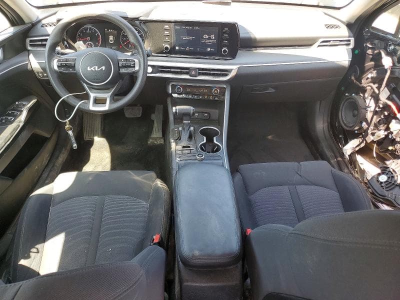 2022 KIA K5 LXS 8