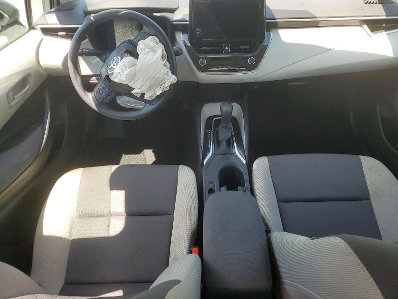 2026 TOYOTA COROLLA LE 8