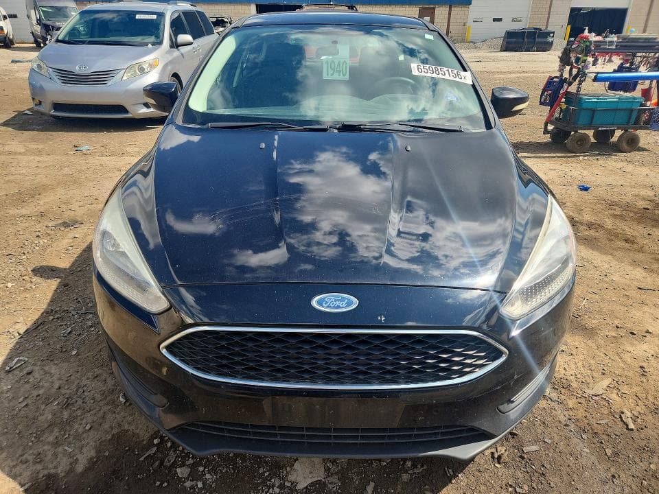 2017 FORD FOCUS SE 5