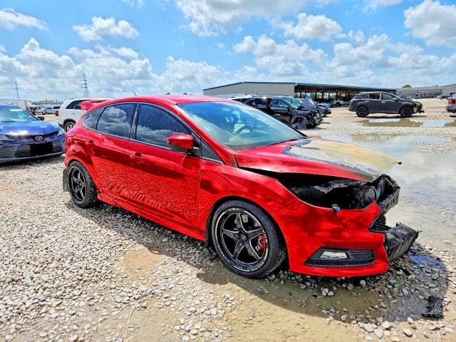 2017 FORD FOCUS ST 4