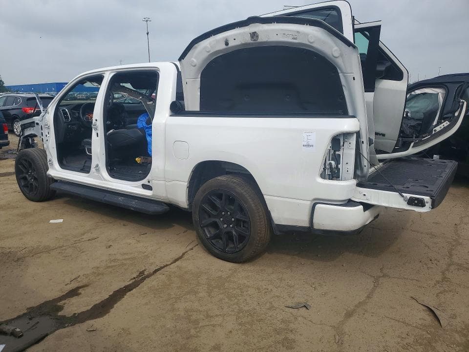 2023 RAM 1500 LARAMIE 2