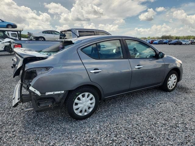2017 NISSAN VERSA 1.6 SV 3