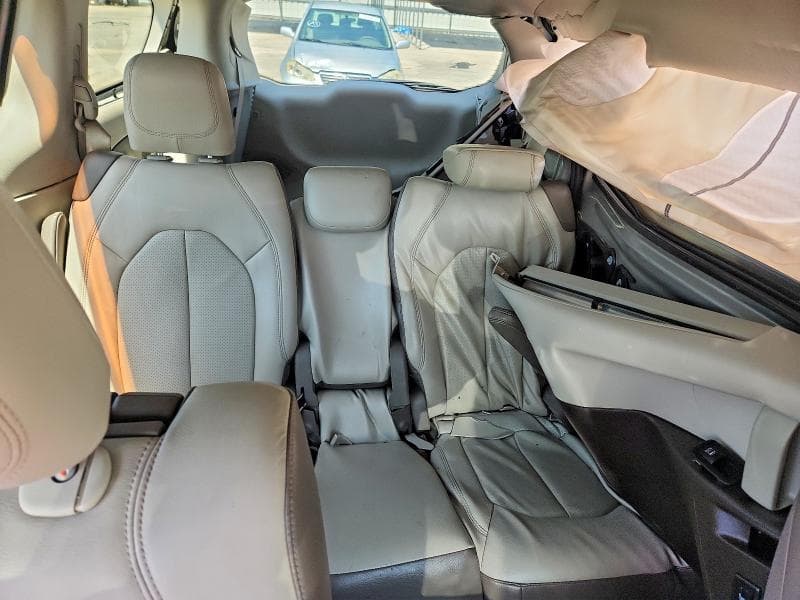 2017 CHRYSLER PACIFICA TOURING L PLUS 10