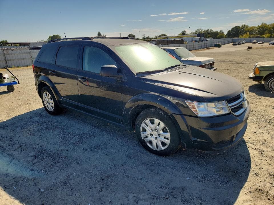 2019 DODGE JOURNEY SE 4