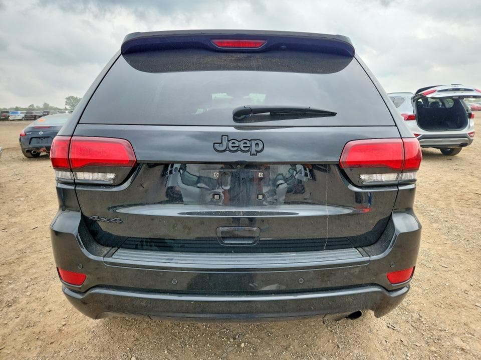 2017 JEEP GRAND CHEROKEE LAREDO 6