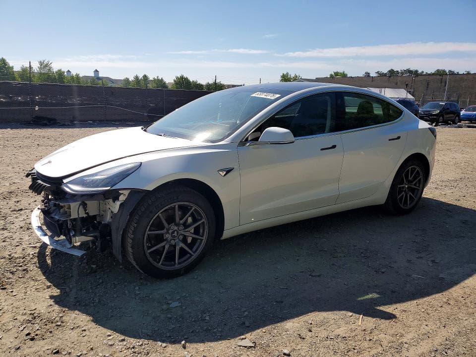 2020 TESLA MODEL 3 - 1