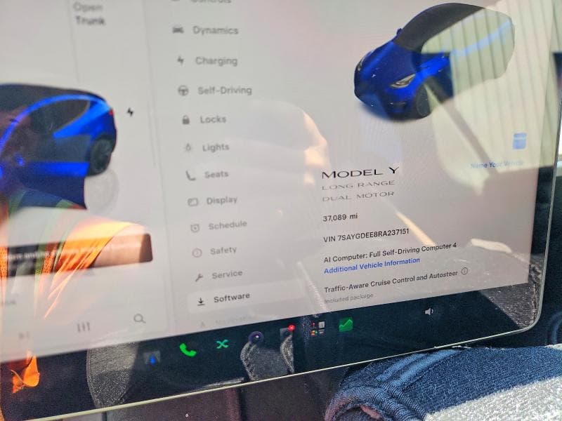 2024 TESLA MODEL Y 9