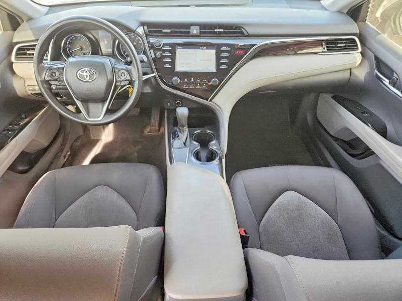 2018 TOYOTA CAMRY LE 8