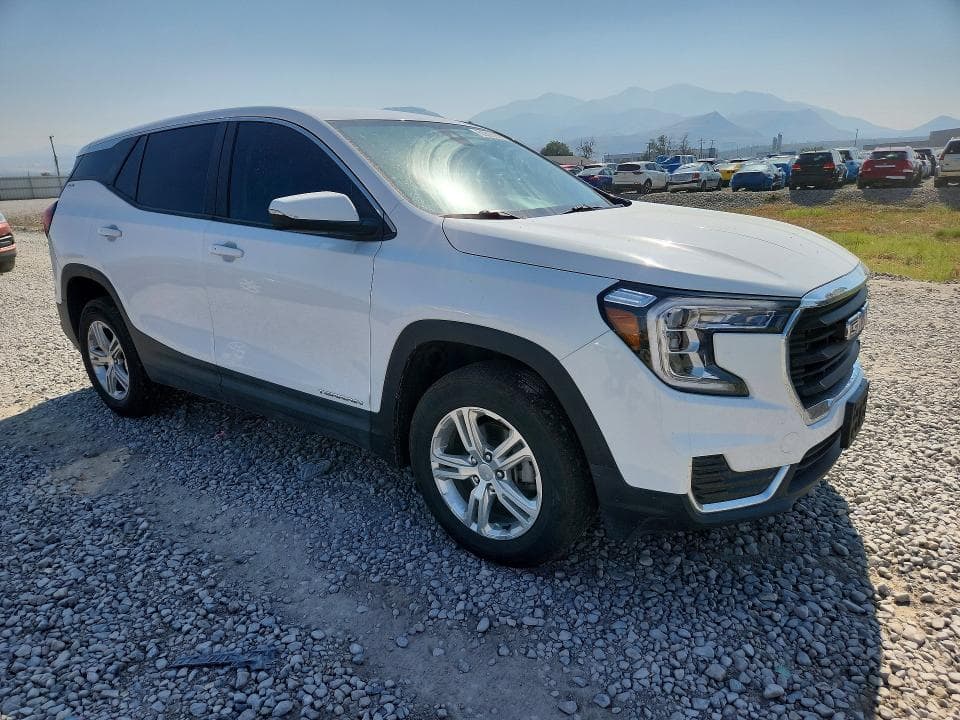 2022 GMC TERRAIN SLE 4
