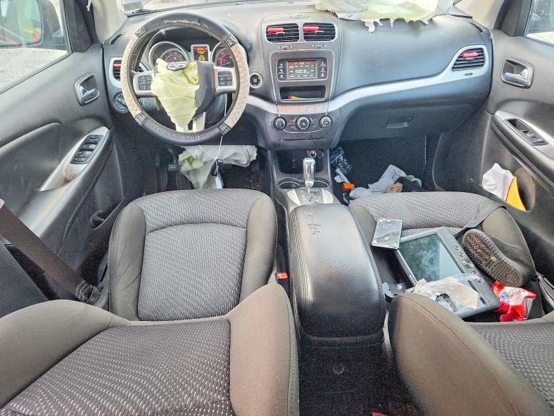 2019 DODGE JOURNEY SE 8