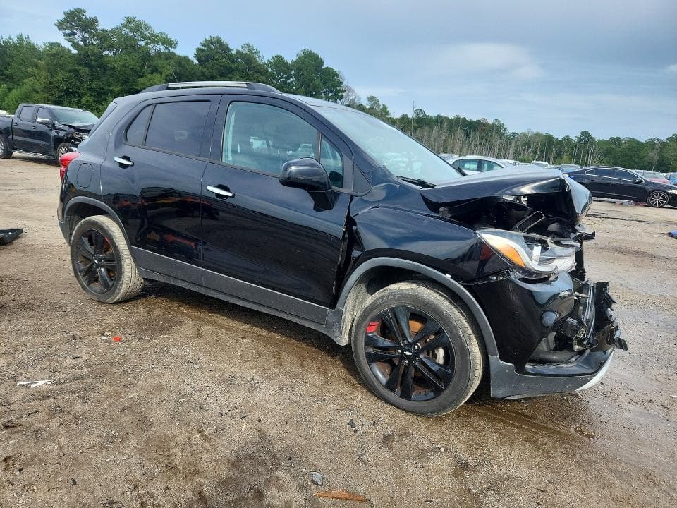 2018 CHEVROLET TRAX 1LT 4