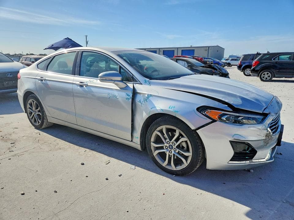 2019 FORD FUSION SEL 4
