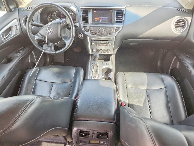 2017 NISSAN PATHFINDER SL 8