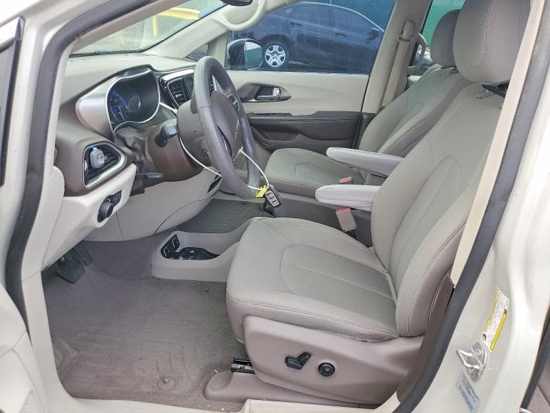 2017 CHRYSLER PACIFICA TOURING 7