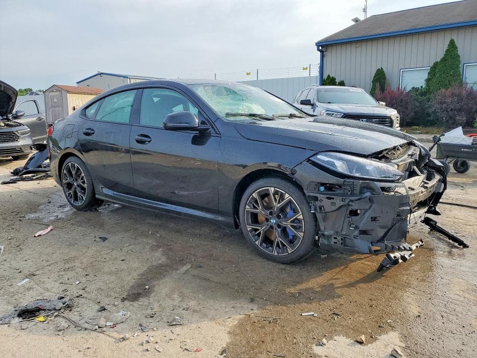 2025 BMW 228XI 4