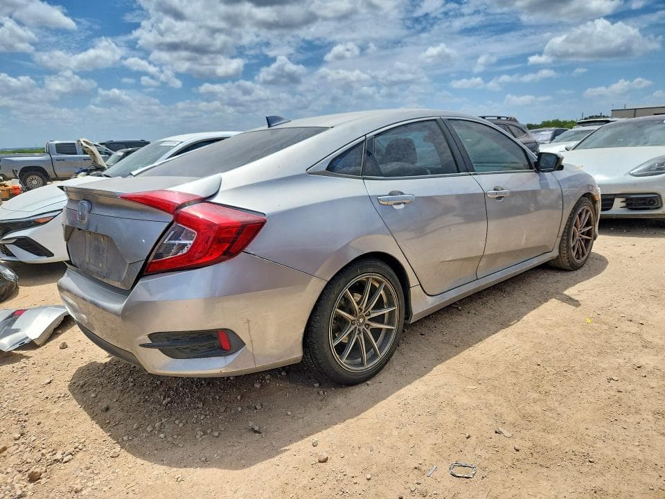 2018 HONDA CIVIC EX 3
